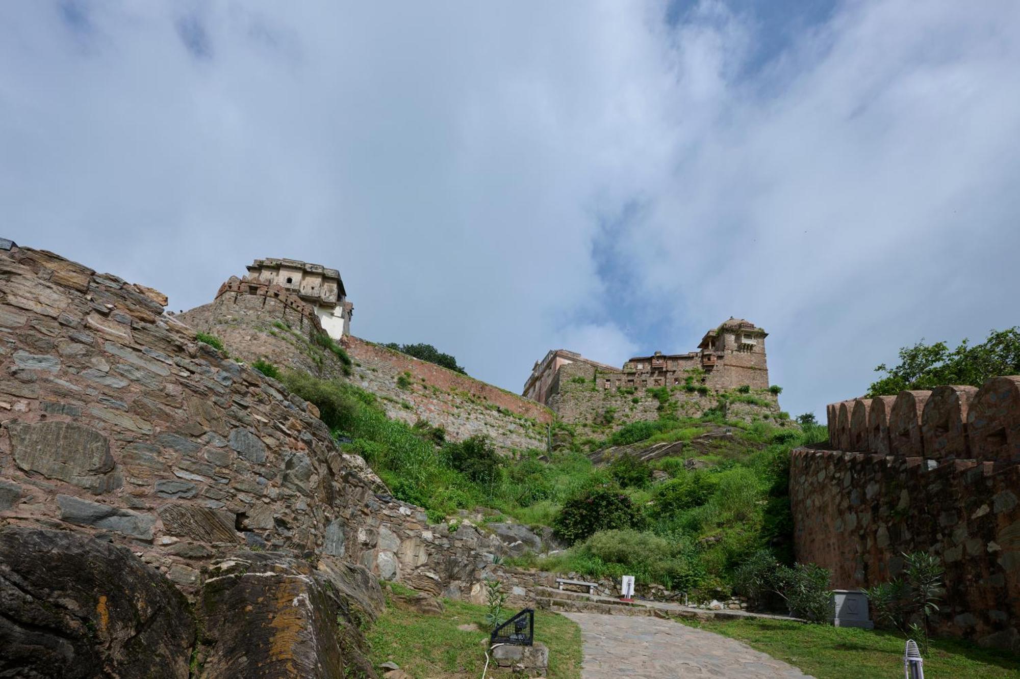 Renest Kumbhalgarh Hotel Exterior photo